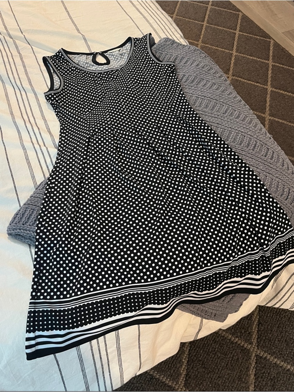 Max Studio Black & White Polka Dot Sleeveless Fit-and-Flare Dress